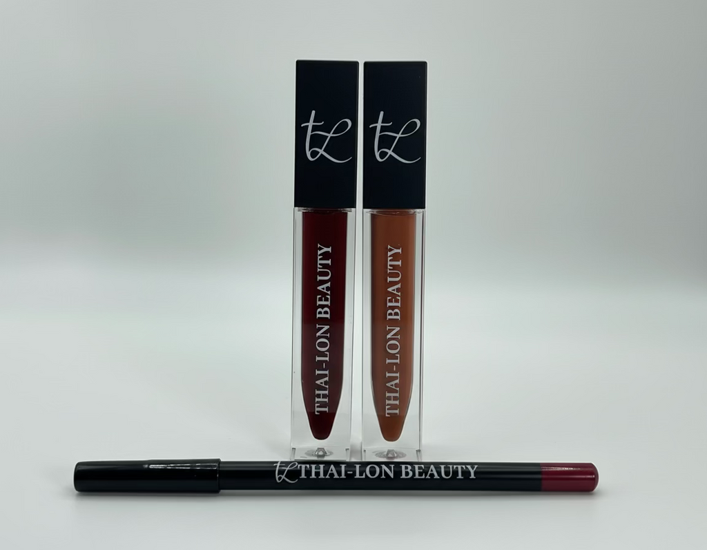 'Rich Girl Airways" 3 N 1 Lip Kit