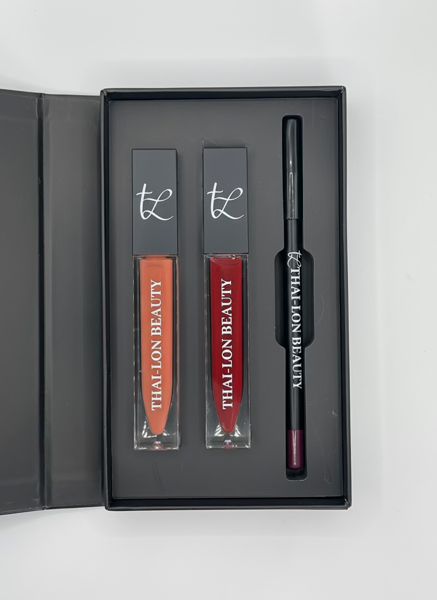 'Jetset Babe' 3 N 1 Lip Kit